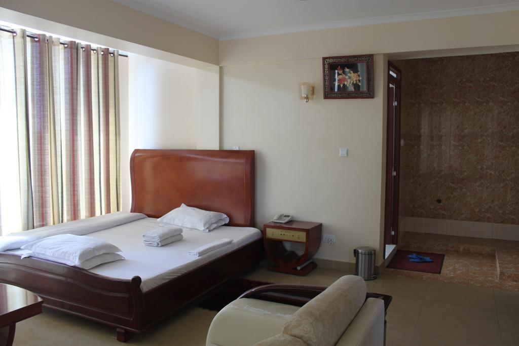 Mic Hotel Дар ес Саалам Стая снимка